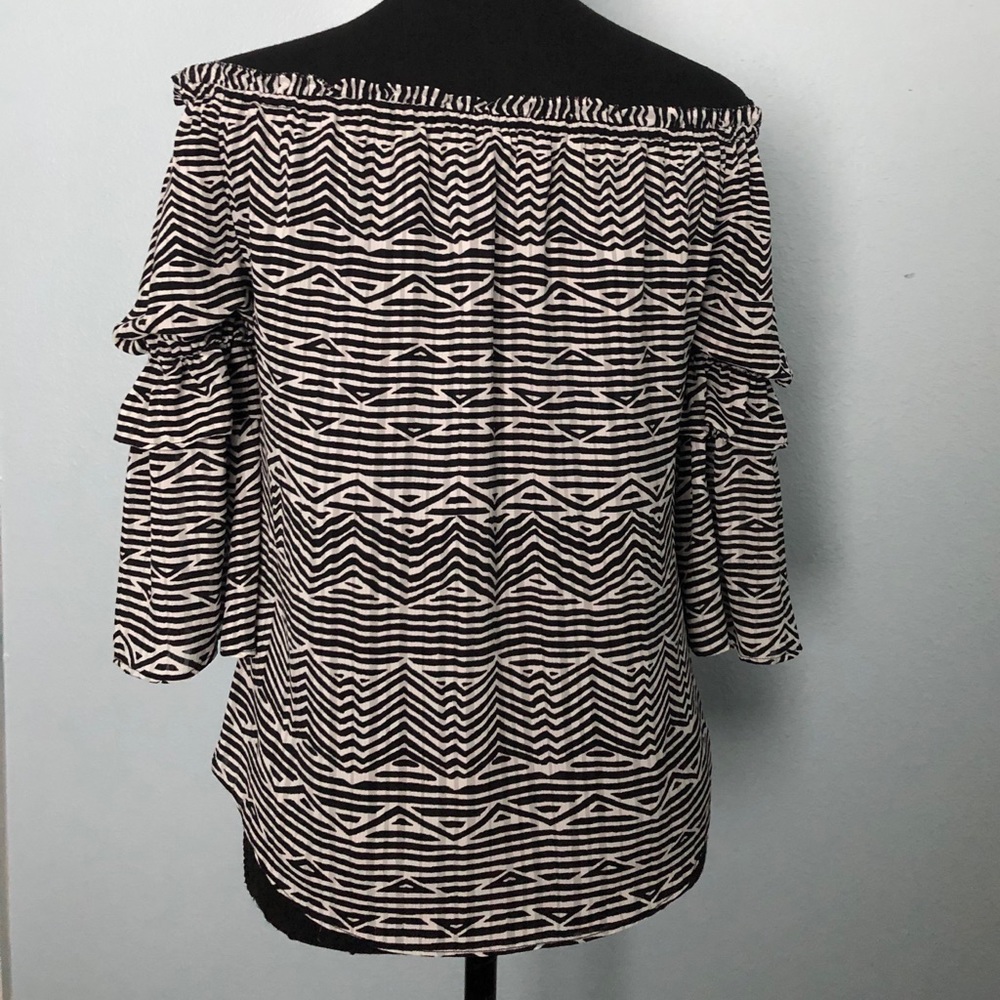 WHBM• Flowy Top - Picture 10 of 13